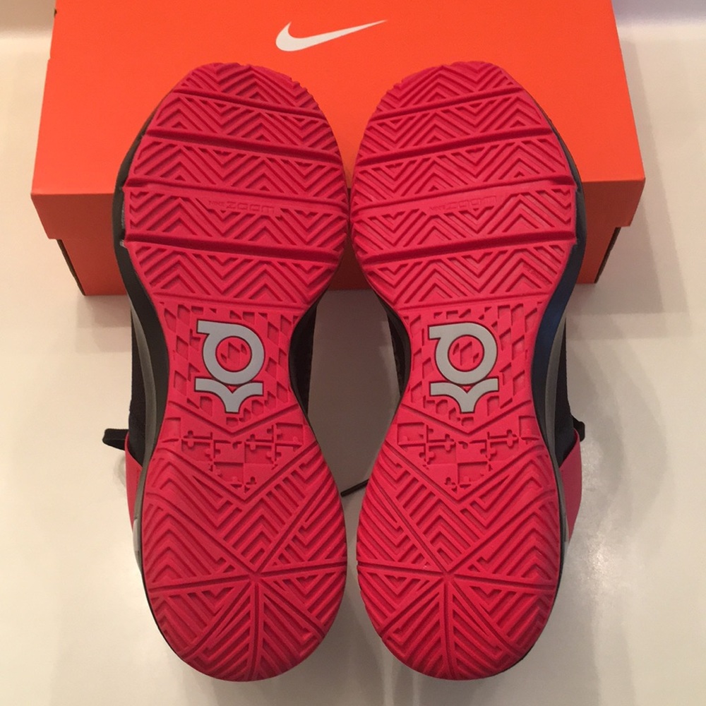 NIKE Men's KD Trey 5 IV Basketball Shoes - Picture 6 of 8